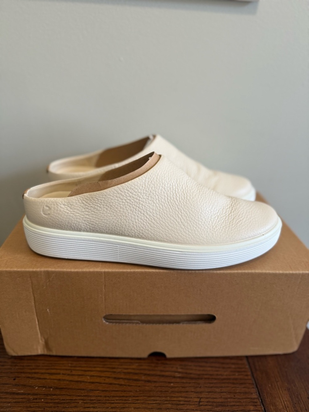 Ecco Soft‎ 50Women's Slip-On Mule Sneakers NEW